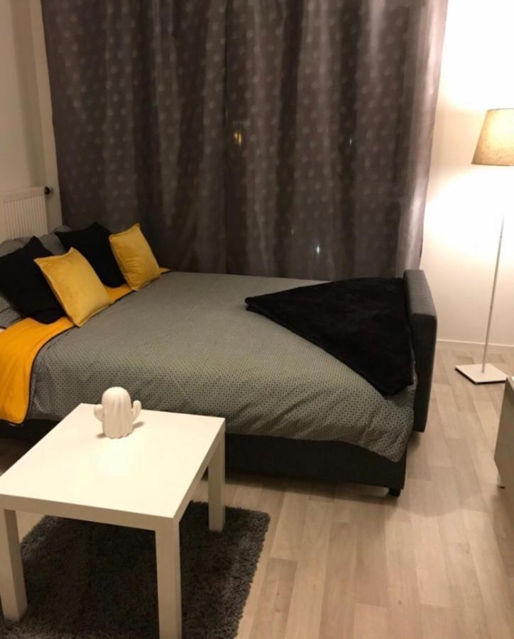 Beautiful 3 Bedroom Flat 8-9 Persons Ивры-Сур-Сеине Экстерьер фото